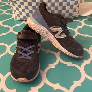 New balance sneakers toddler girls size 10